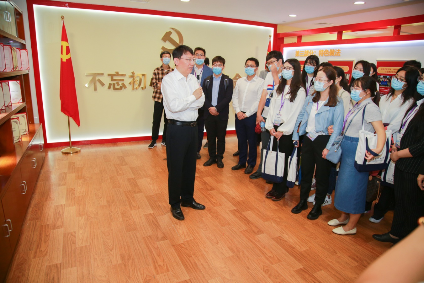 【回眸“十三五” 奋进新时代】人事综合改革激发活力  师资队伍建设持续增强  人才强校战略成效显著——BETVLCTOR伟德在线“十三五”师资队伍建设成果展示