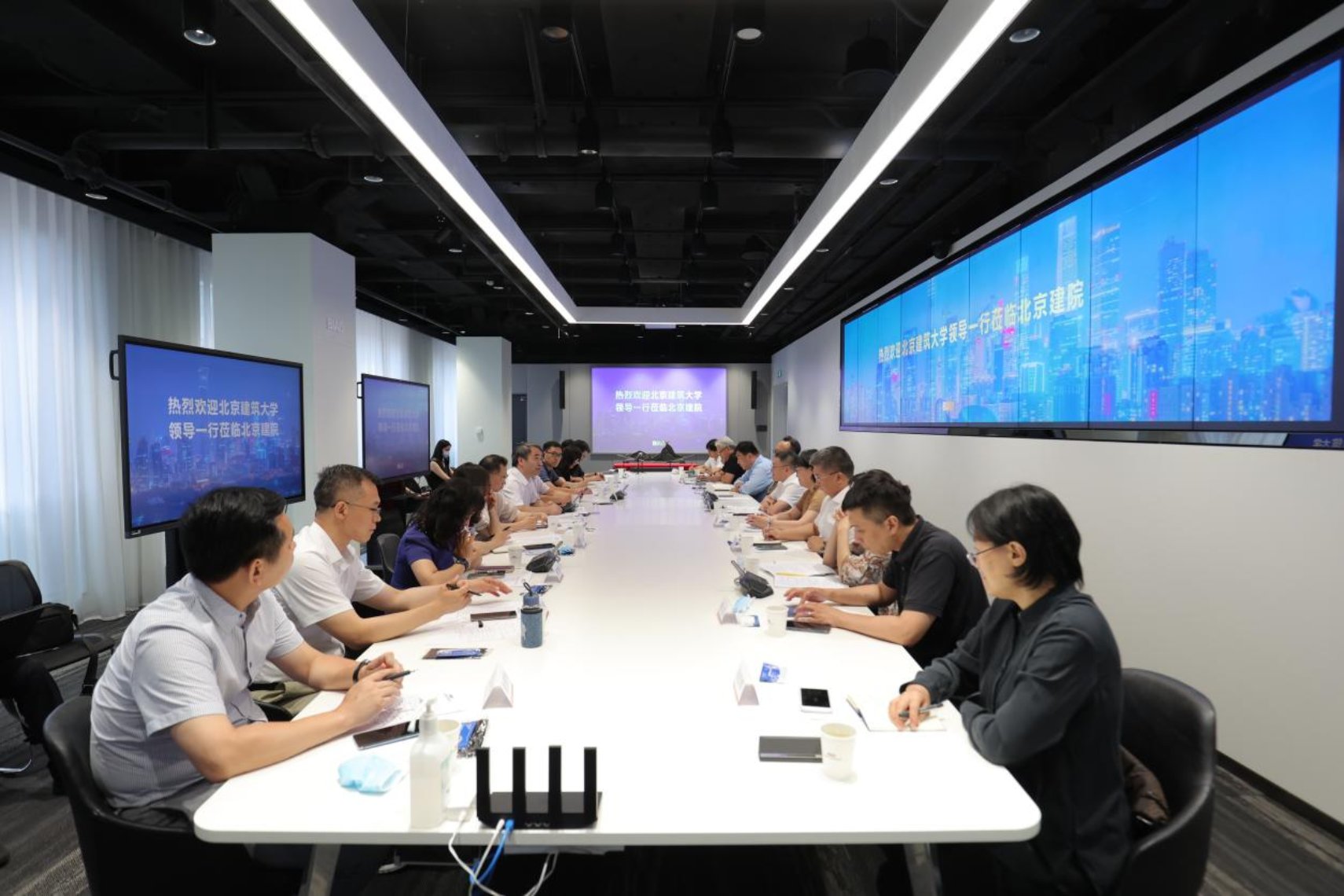 BETVLCTOR伟德在线与北京市建筑设计研究院有限公司签署战略合作协议