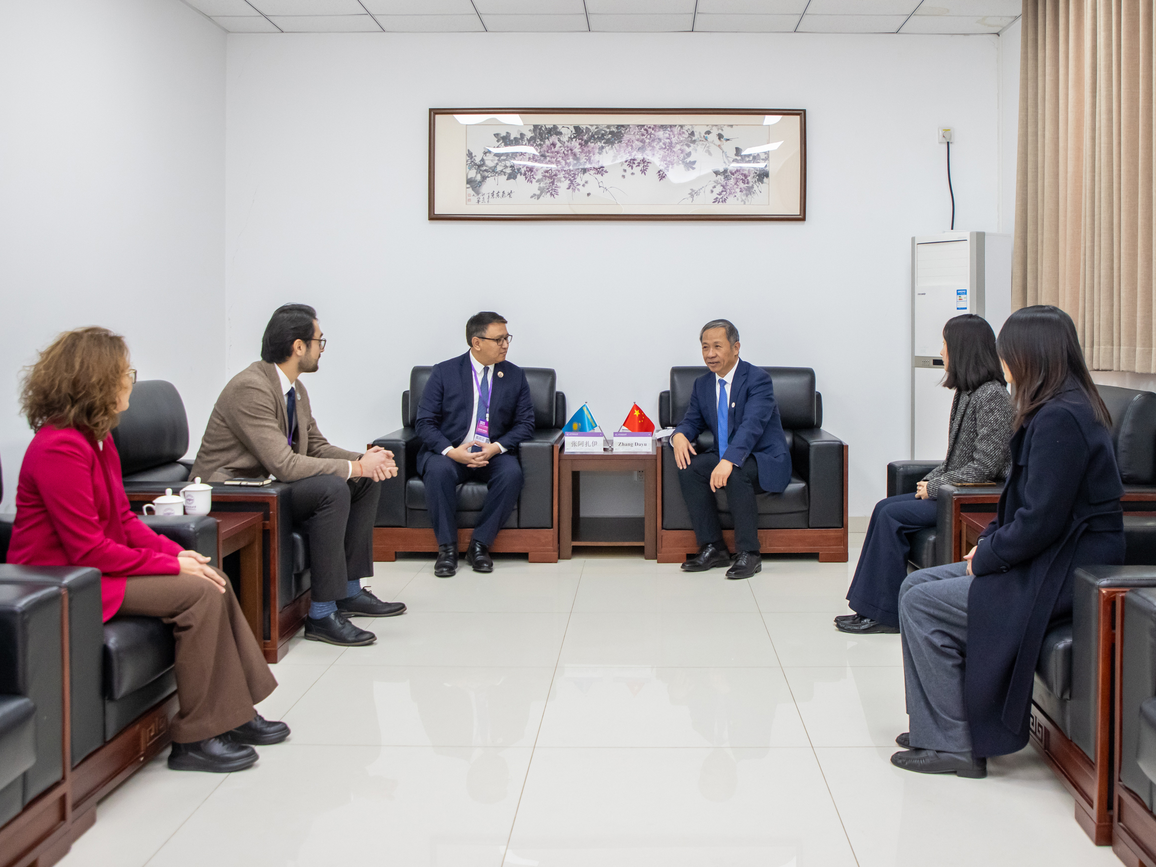 深化双边对话，夯实合作基础——学校与多所国外高校开展系列交流活动